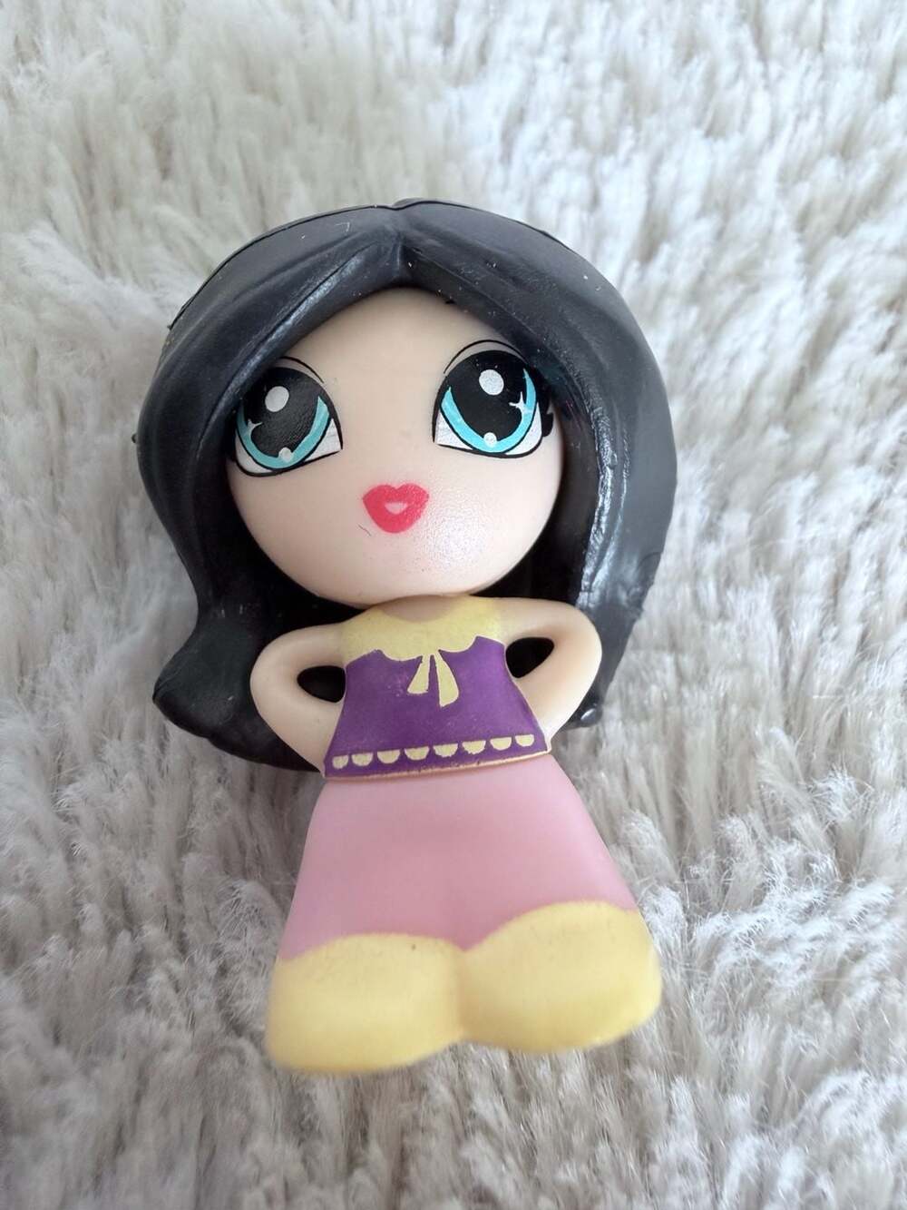 Jakks Pacific Gift 'ems Series 1 Collectible Mini Figure